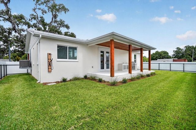 412 17TH AVENUE W, Palmetto, FL 34221