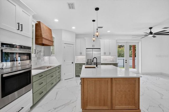 412 17TH AVENUE W, Palmetto, FL 34221