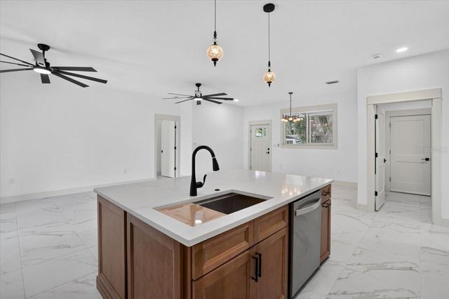 412 17TH AVENUE W, Palmetto, FL 34221