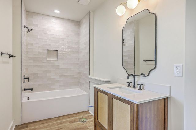 1685 Old Military Road, Charleston, SC 29412