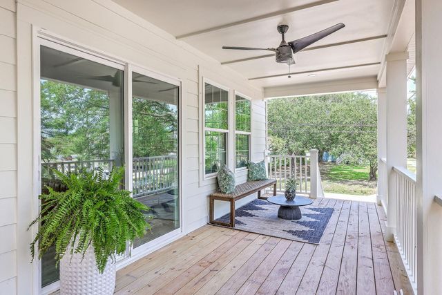 1685 Old Military Road, Charleston, SC 29412
