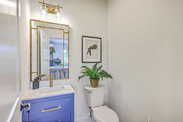 1685 Old Military Road, Charleston, SC 29412