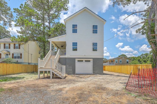 1685 Old Military Road, Charleston, SC 29412