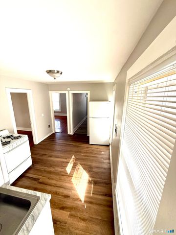 76 3rd Street, New Haven, CT 06519