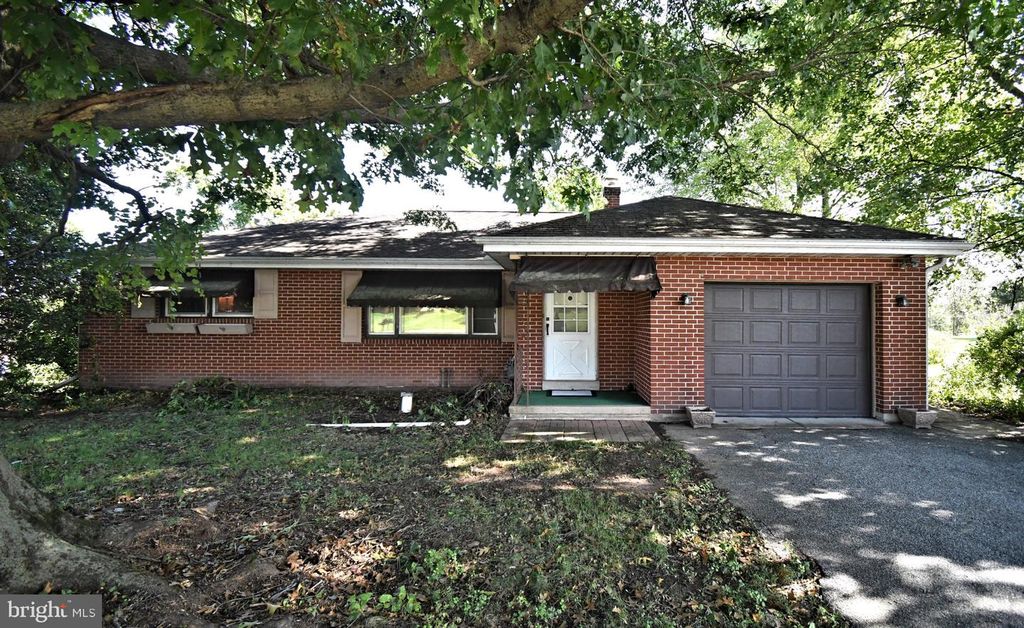 2105 SWAMP PIKE #, Gilbertsville, PA 19525 — photo 2