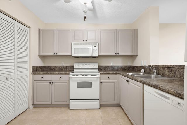 529 E Sheridan Street 2061, Dania Beach, FL 33004