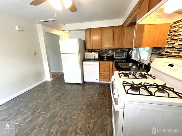 90 Harrigan Street, Edison, NJ 08817