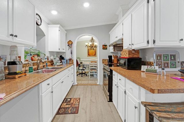 210 Mountain Dr., Longs, SC 29568