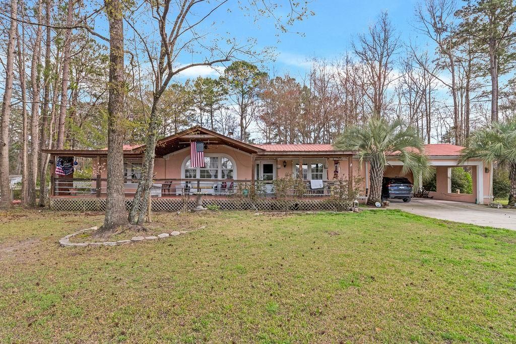210 Mountain Dr., Longs, SC 29568