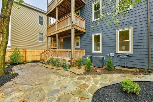 1 Boylston Place 3, Boston, MA 02130