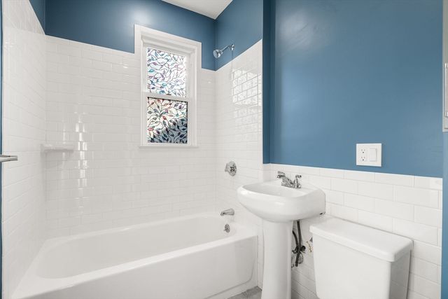 1 Boylston Place 3, Boston, MA 02130