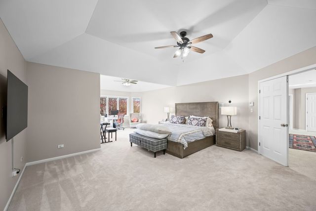 2711 Deering Bay Drive, Naperville, IL 60564