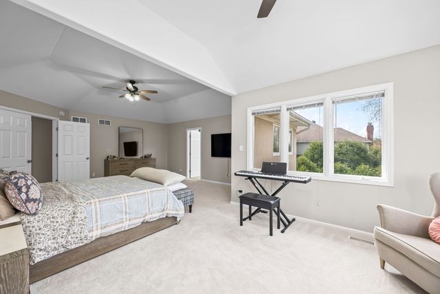 2711 Deering Bay Drive, Naperville, IL 60564