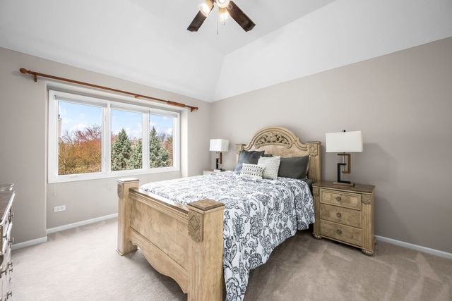 2711 Deering Bay Drive, Naperville, IL 60564