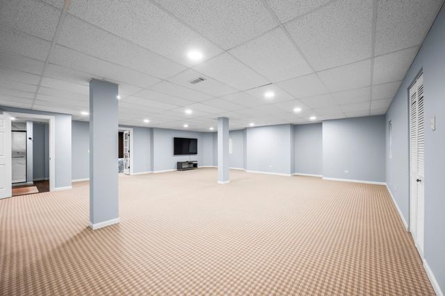 2711 Deering Bay Drive, Naperville, IL 60564