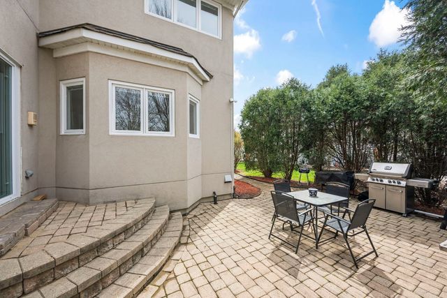 2711 Deering Bay Drive, Naperville, IL 60564