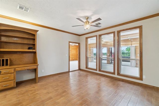 19416 Cardinal Creek Drive, Harrah, OK 73045