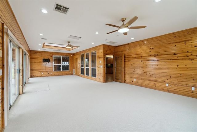 19416 Cardinal Creek Drive, Harrah, OK 73045