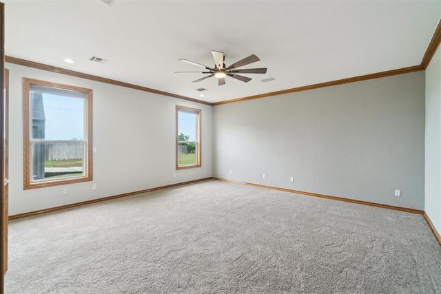 19416 Cardinal Creek Drive, Harrah, OK 73045