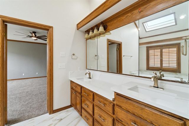 19416 Cardinal Creek Drive, Harrah, OK 73045