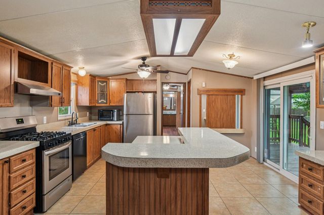 10629 Bois D Arc Street, La Porte, TX 77571