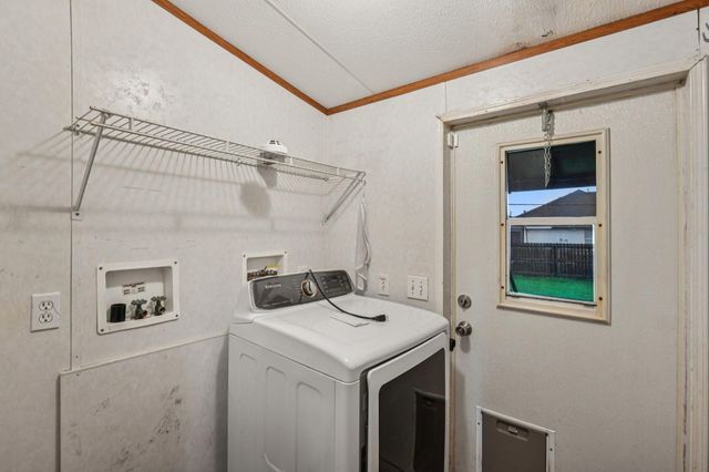 10629 Bois D Arc Street, La Porte, TX 77571