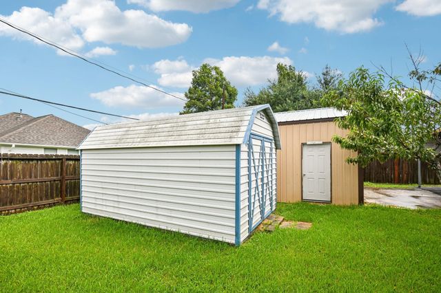 10629 Bois D Arc Street, La Porte, TX 77571