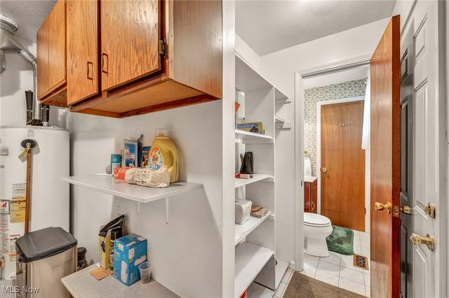 5953 Wedgewood Drive, Mentor On The Lake, OH 44060