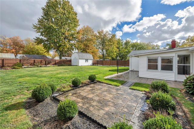 5953 Wedgewood Drive, Mentor On The Lake, OH 44060