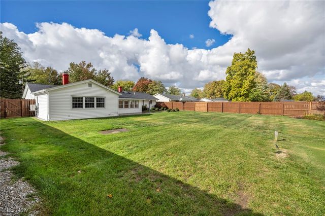 5953 Wedgewood Drive, Mentor On The Lake, OH 44060