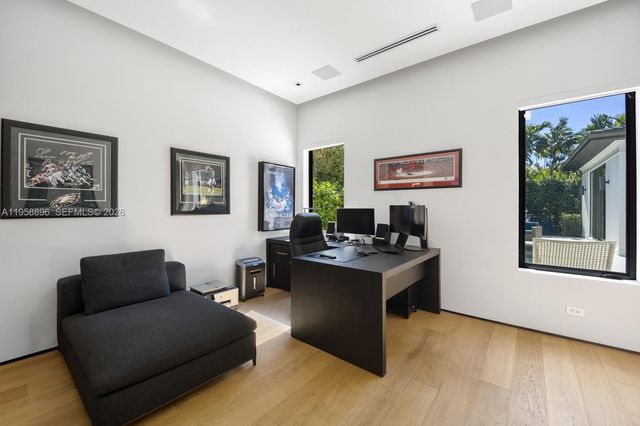 4315 Anderson Rd, Coral Gables, FL 33146