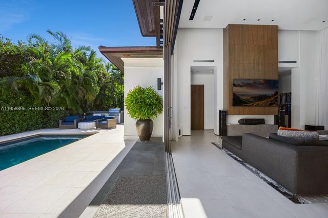 4315 Anderson Rd, Coral Gables, FL 33146