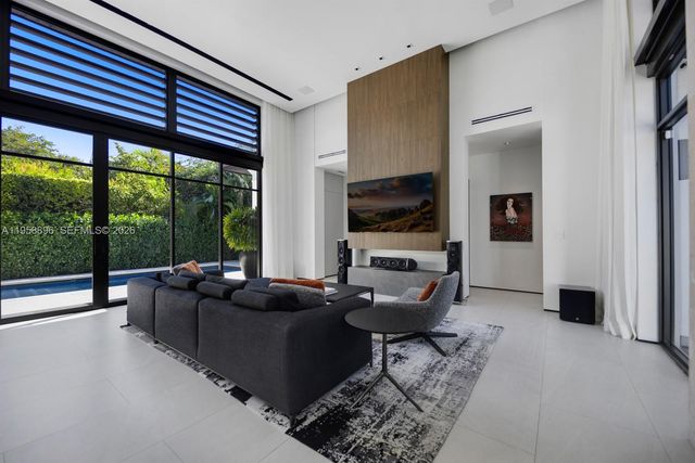 4315 Anderson Rd, Coral Gables, FL 33146