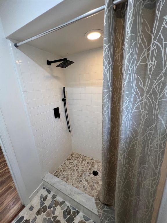 Image 14 of property listing at 5912 ALTEC ROAD, Orlando, FL 32808