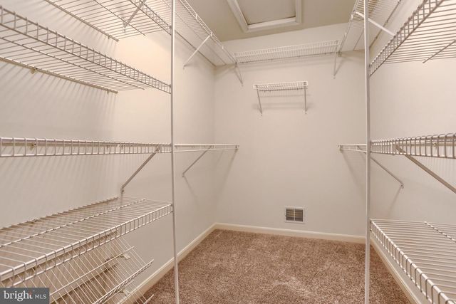 708 CREEKSIDE DR, Hummelstown, PA 17036