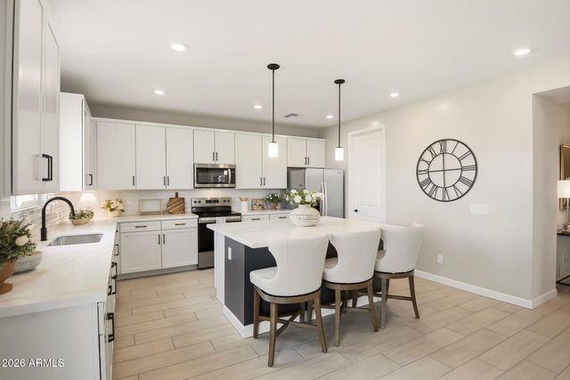 17535 W SOUTHGATE Avenue, Goodyear, AZ 85338