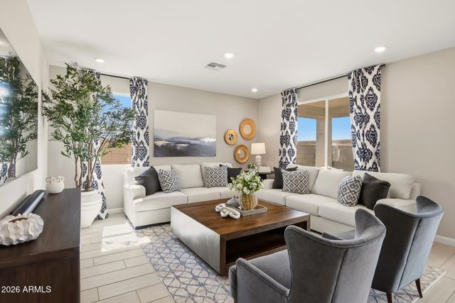 17535 W SOUTHGATE Avenue, Goodyear, AZ 85338