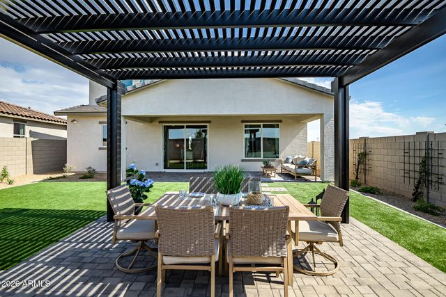 17535 W SOUTHGATE Avenue, Goodyear, AZ 85338