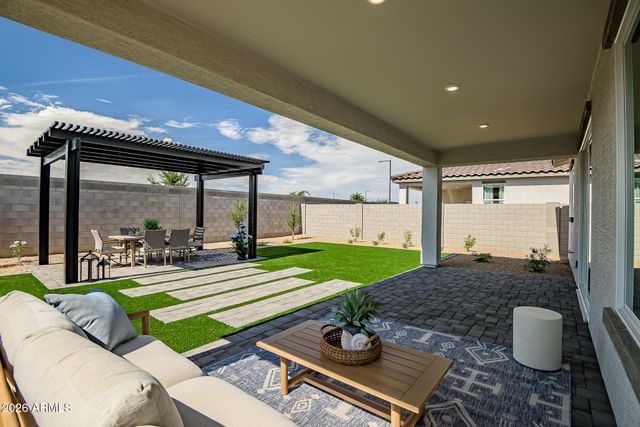 17535 W SOUTHGATE Avenue, Goodyear, AZ 85338