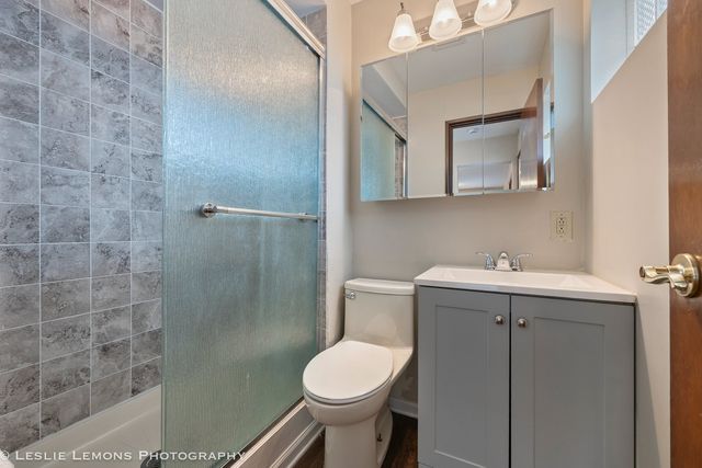 16400 Sherwood Drive, Orland Park, IL 60462