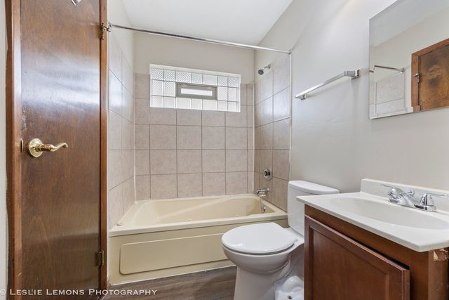 16400 Sherwood Drive, Orland Park, IL 60462