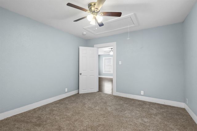 207 W Heard Street, Cleburne, TX 76033