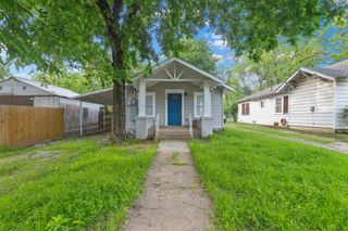 207 W Heard Street, Cleburne, TX 76033