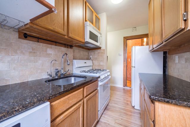 3115 Broadway Apt 52, New York City, NY 10027
