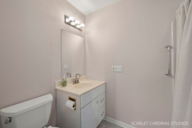 907 Secretariat Drive, Naperville, IL 60540