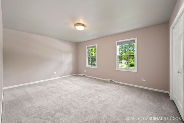 907 Secretariat Drive, Naperville, IL 60540