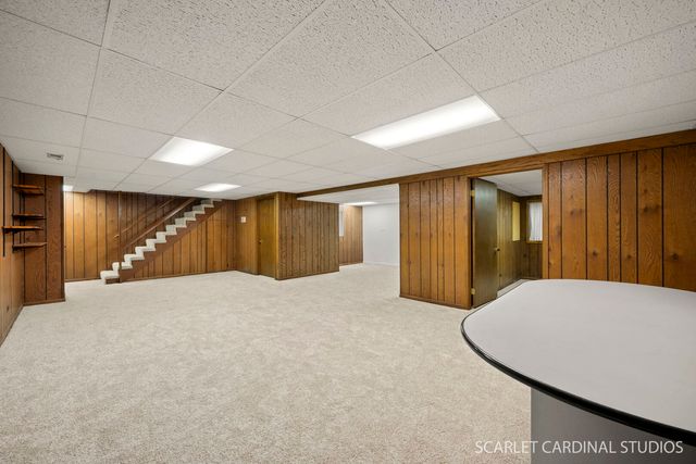 907 Secretariat Drive, Naperville, IL 60540