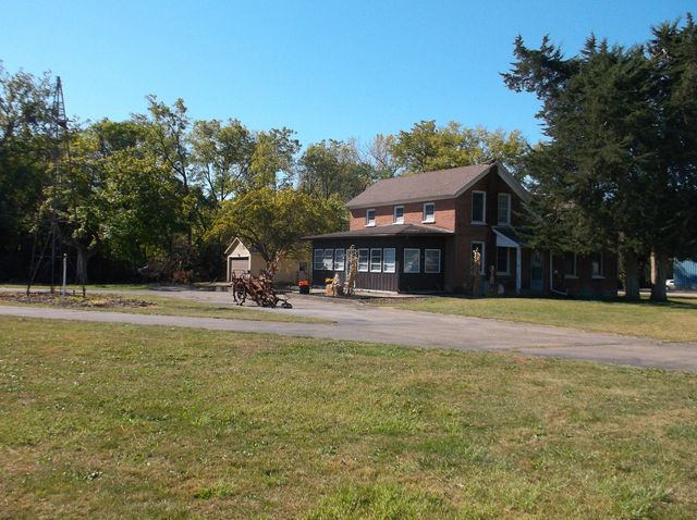 1322 W Peru Street, Princeton, IL 61356