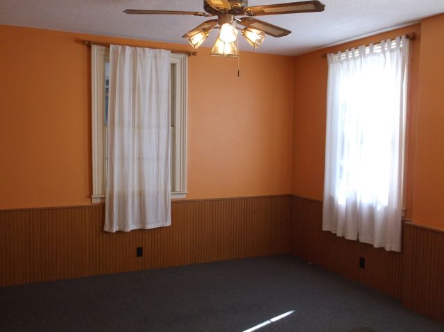 1322 W Peru Street, Princeton, IL 61356