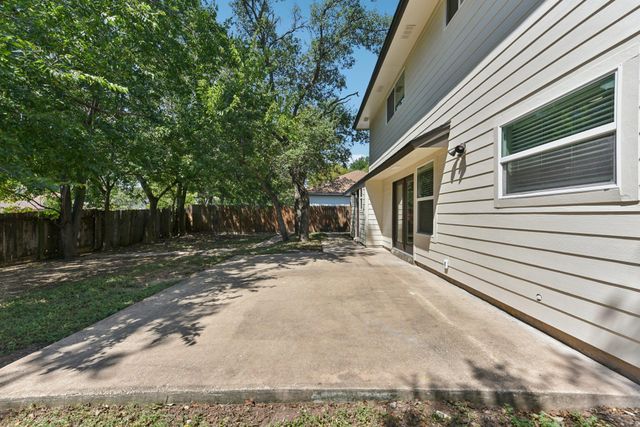 2011 Malvern Hill DR, Austin, TX 78745